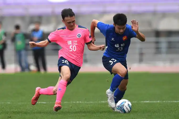 欧冠对决：RB莱比锡 VS 利物浦